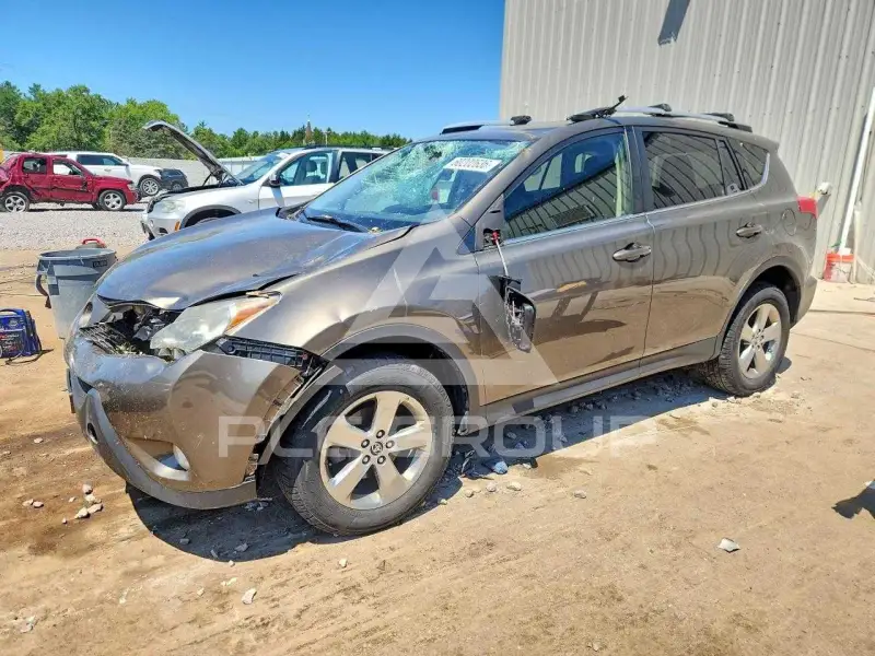 2015 Toyota RAV4 фото