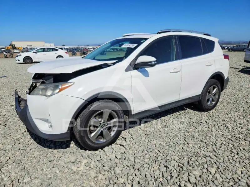 2015 Toyota RAV4 фото