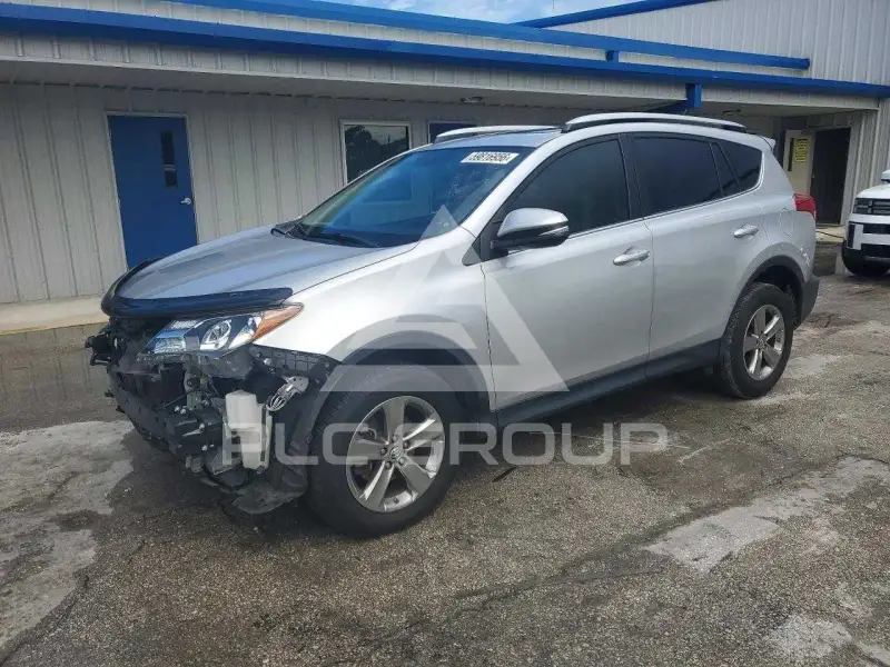 2015 Toyota RAV4 фото