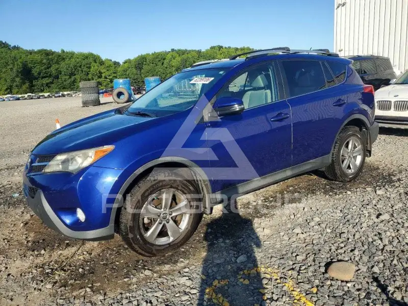 2015 Toyota RAV4 фото