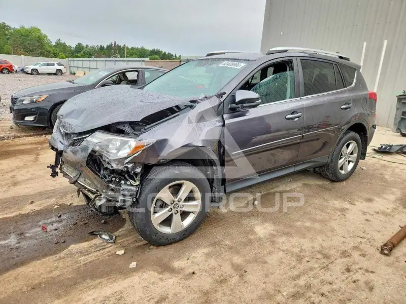 2015 Toyota RAV4 photo