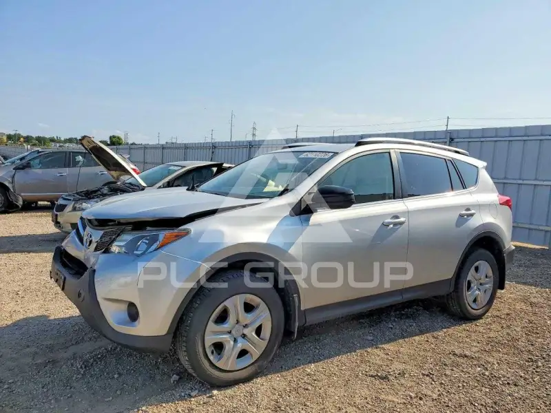 2015 Toyota RAV4 фото