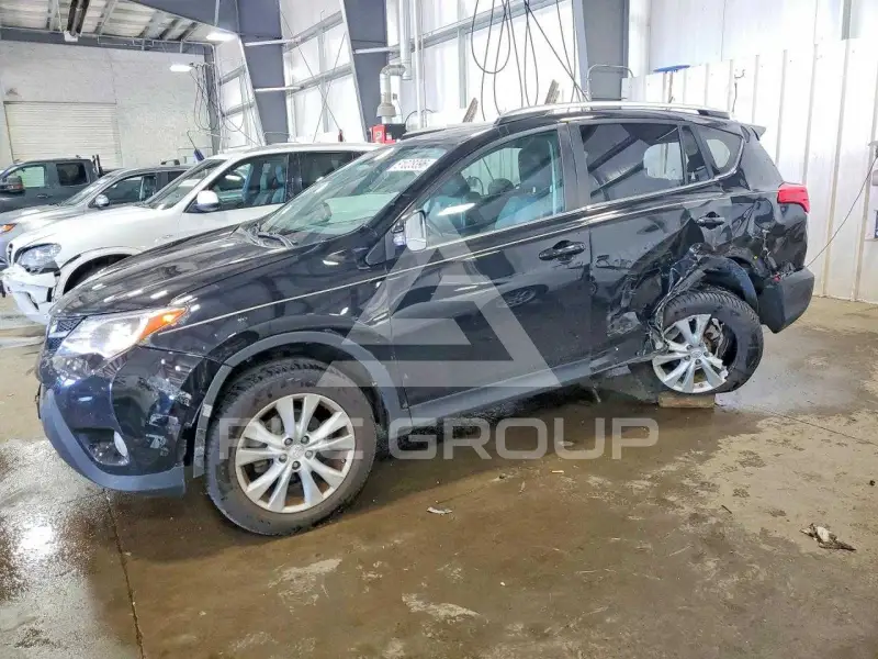 2015 Toyota RAV4 фото