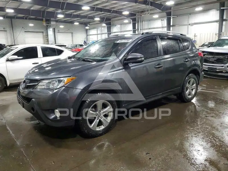 2015 Toyota RAV4 photo