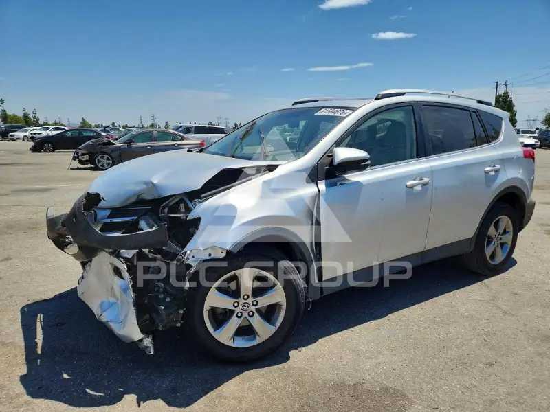 2015 Toyota RAV4 photo