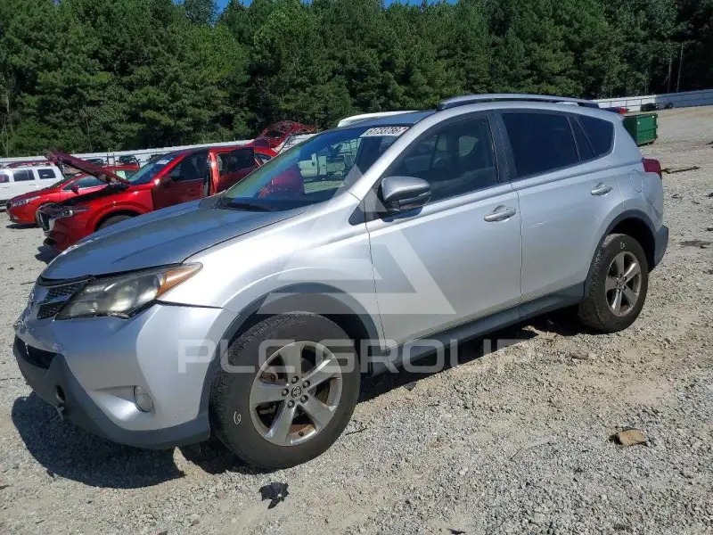 2015 Toyota RAV4 фото