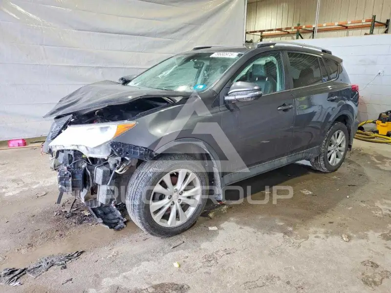 2015 Toyota RAV4 фото