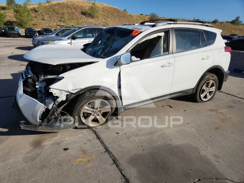 2015 Toyota RAV4 фото