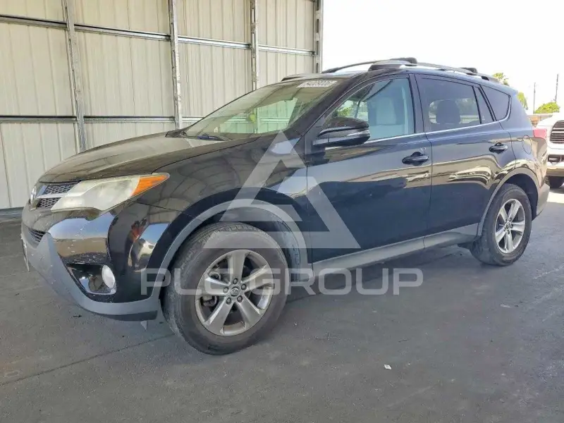 2015 Toyota RAV4 фото