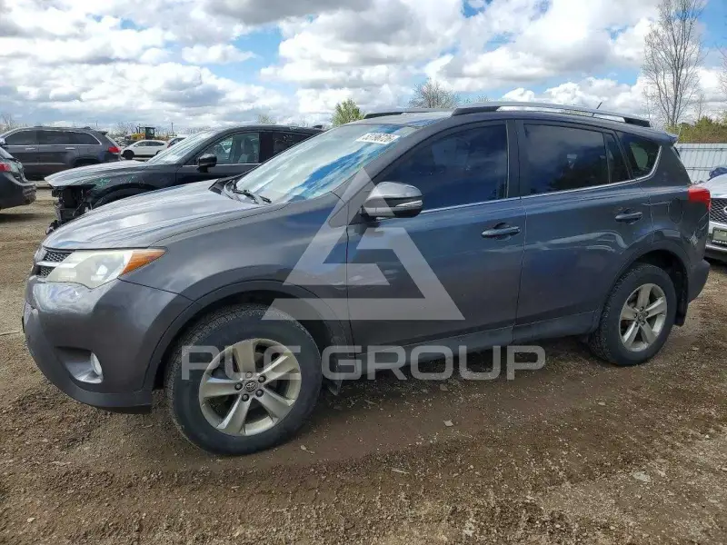 2015 Toyota RAV4 фото