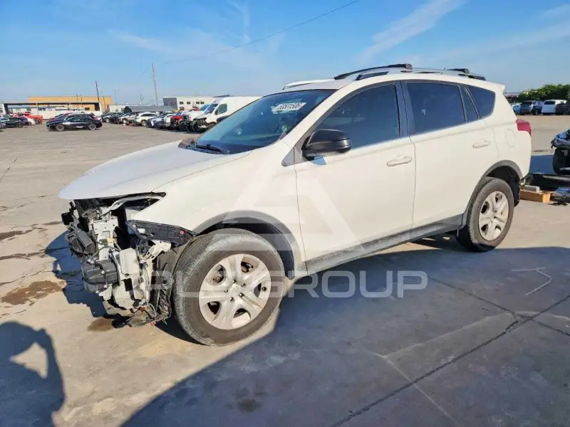 2015 Toyota RAV4 photo