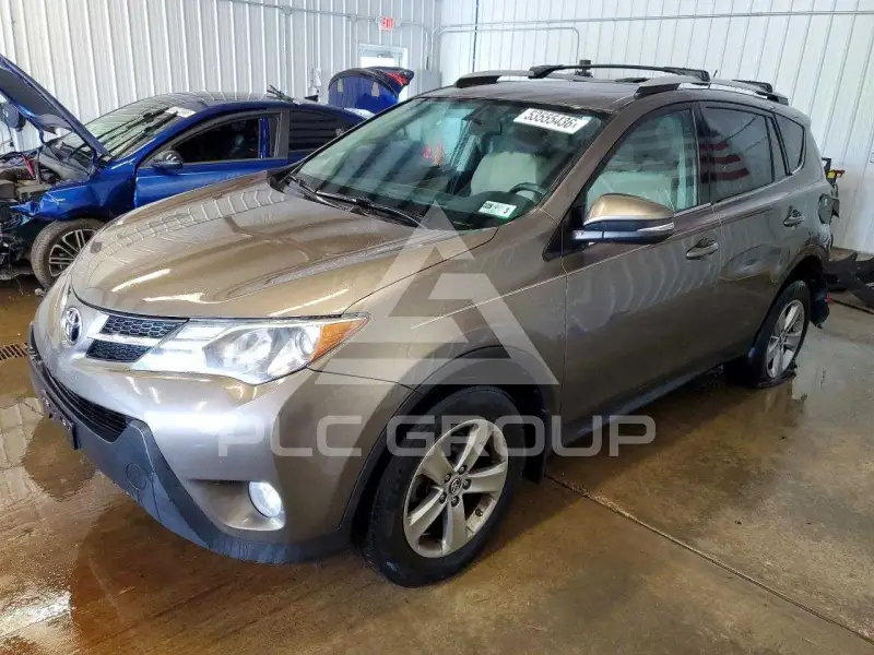 2015 Toyota RAV4 фото