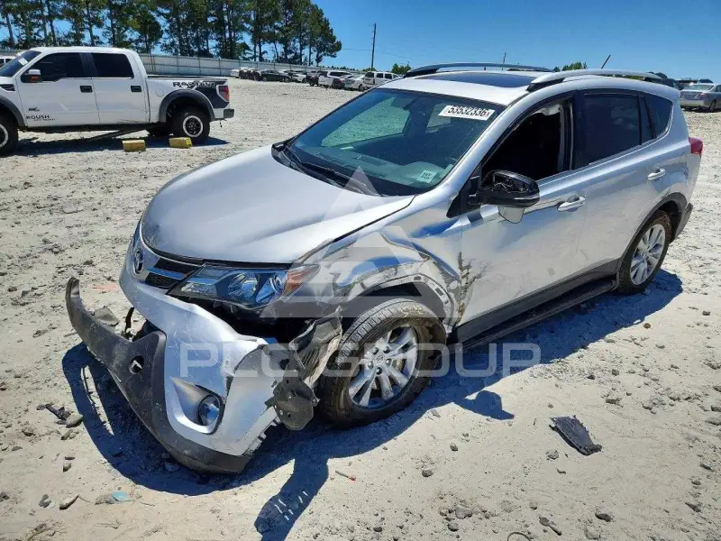2015 Toyota RAV4 фото