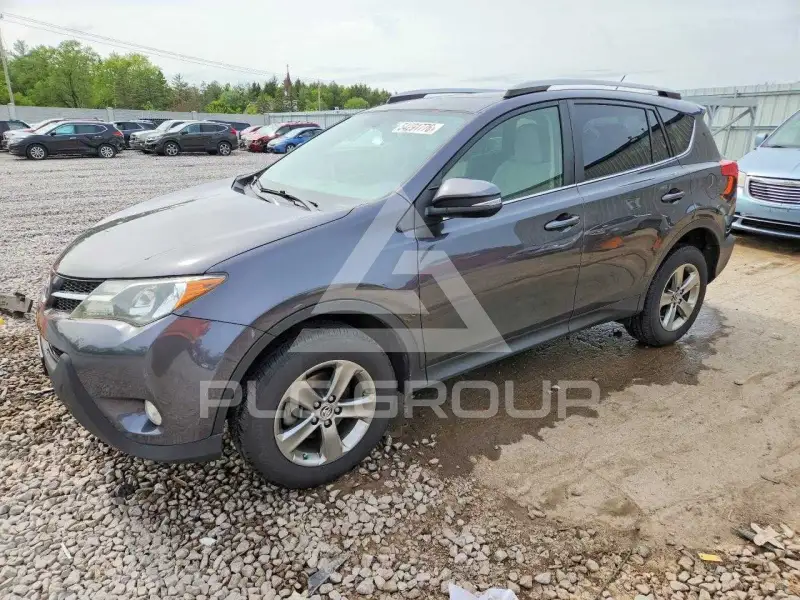 2015 Toyota RAV4 фото