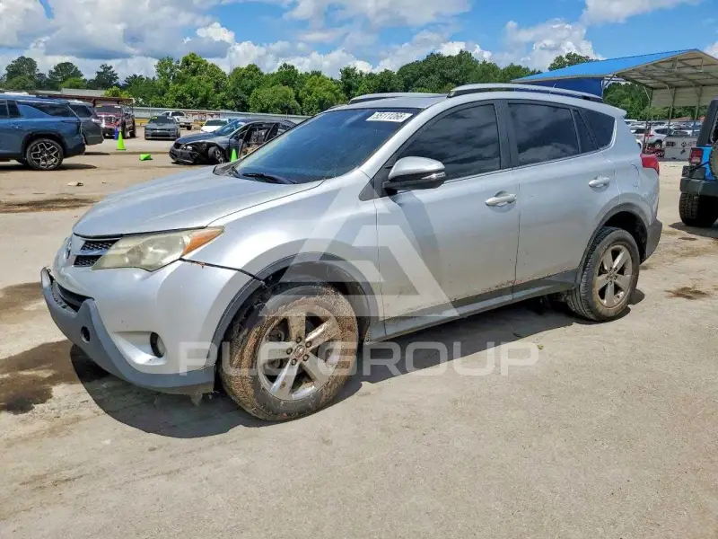 2015 Toyota RAV4 photo