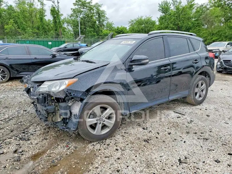 2015 Toyota RAV4 фото