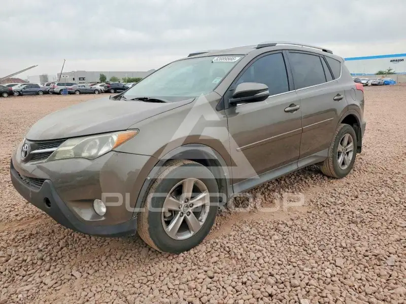 2015 Toyota RAV4 фото