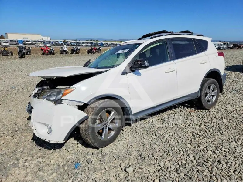 2015 Toyota RAV4 photo