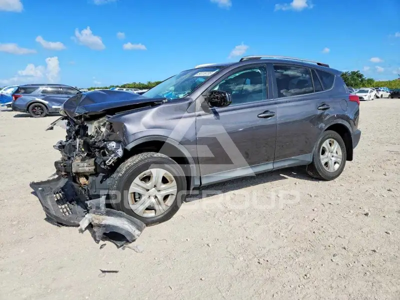 2015 Toyota RAV4 фото
