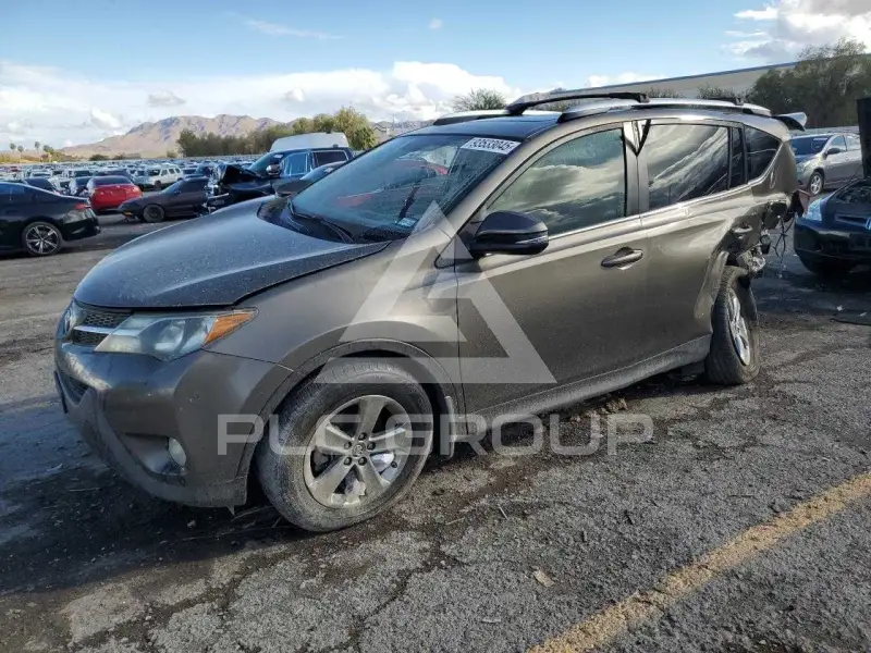 2015 Toyota RAV4 фото