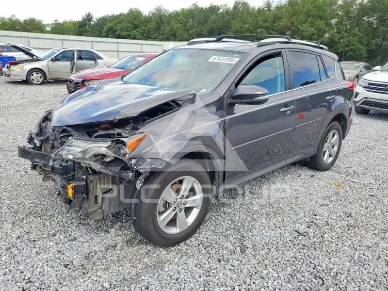 2015 Toyota RAV4 фото