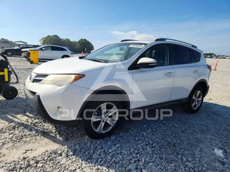 2015 Toyota RAV4 фото