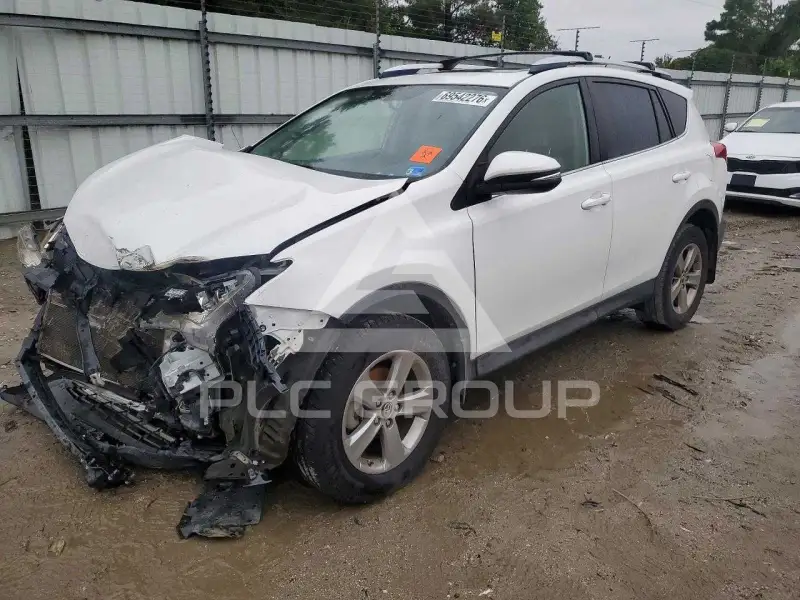 2015 Toyota RAV4 фото