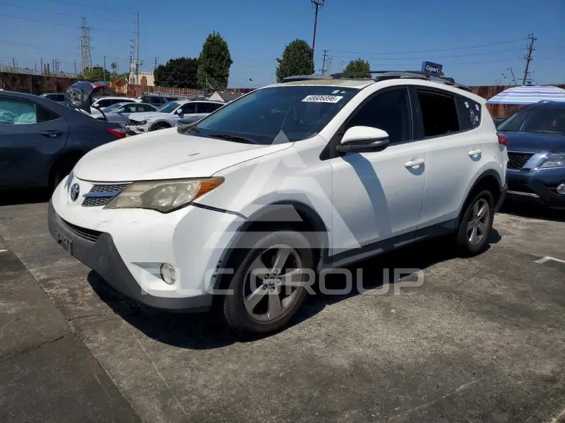 2015 Toyota RAV4 фото