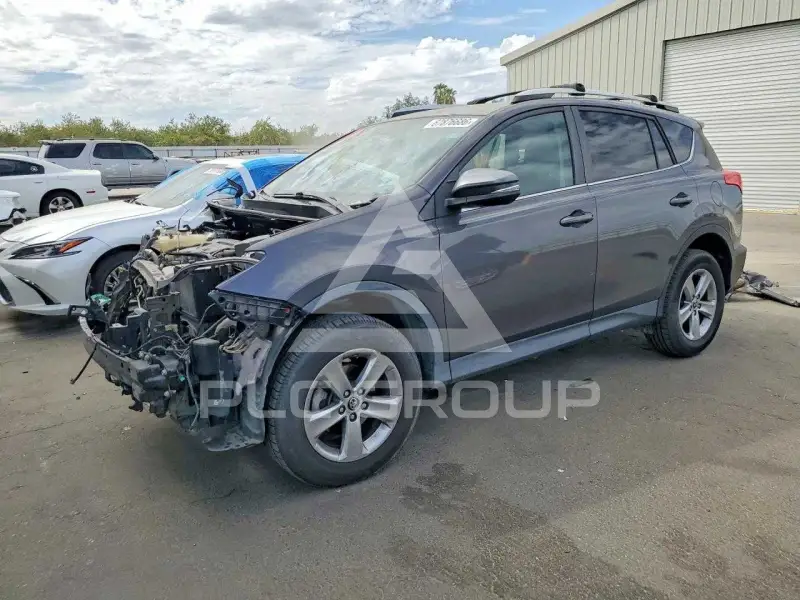 2015 Toyota RAV4 photo