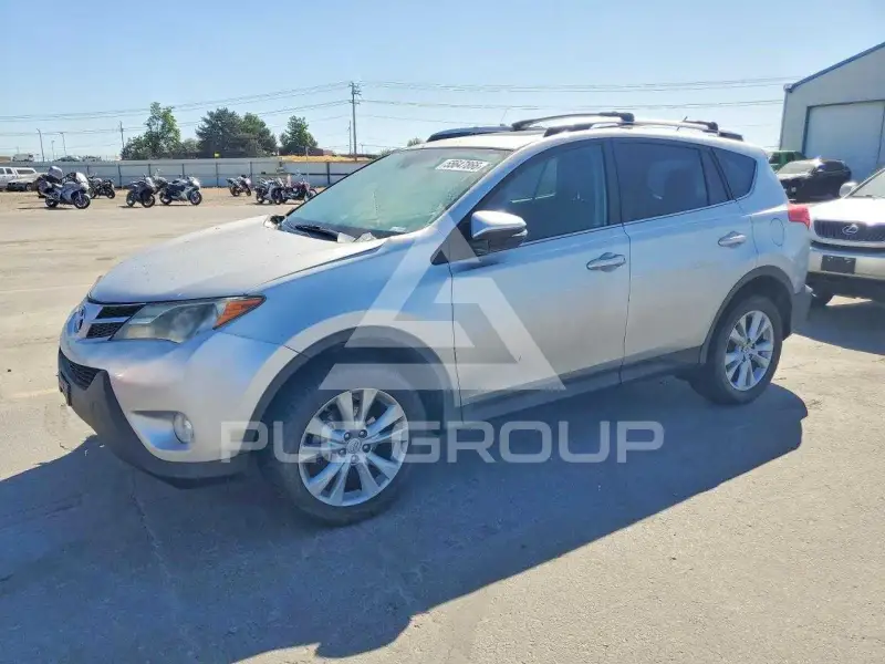 2015 Toyota RAV4 фото