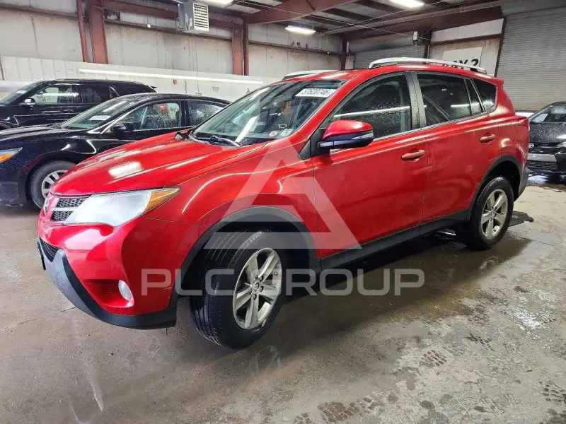 2015 Toyota RAV4 фото