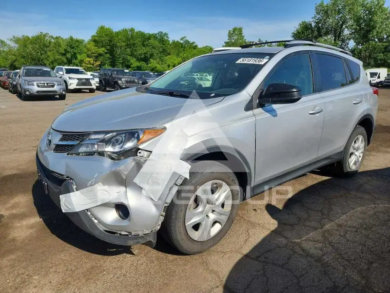 2015 Toyota RAV4 photo