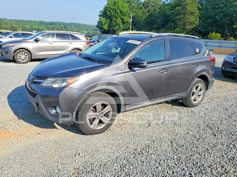 2015 Toyota RAV4 photo