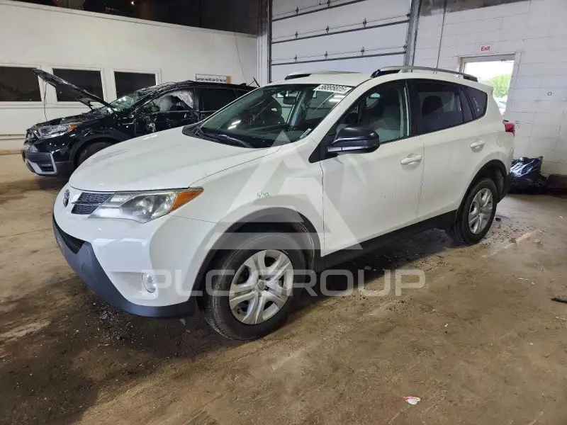2015 Toyota RAV4 фото