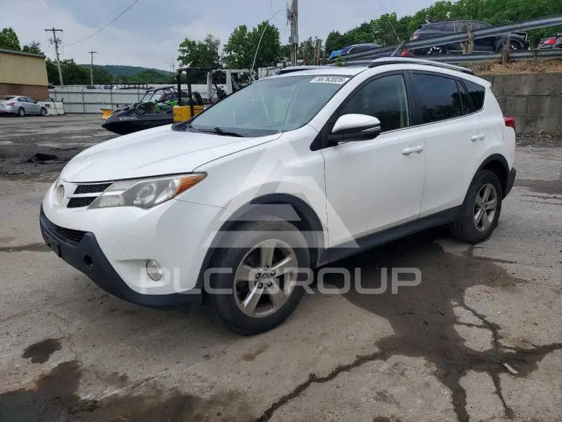 2015 Toyota RAV4 photo