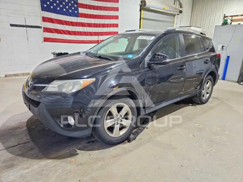 2015 Toyota RAV4 фото