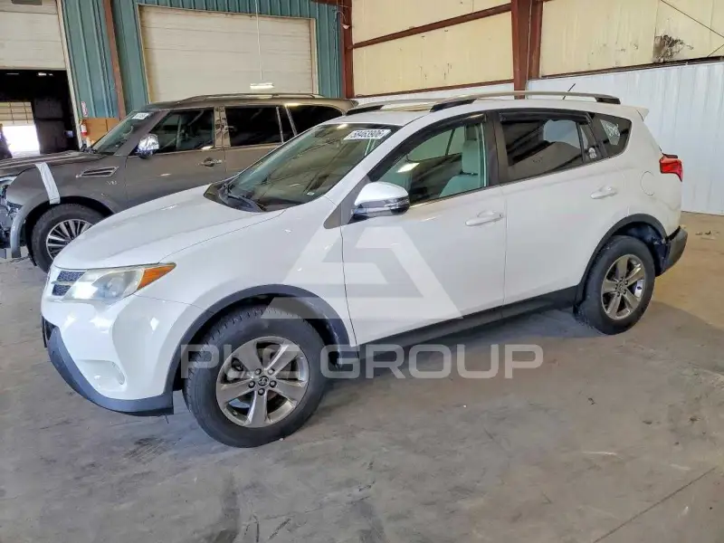 2015 Toyota RAV4 photo