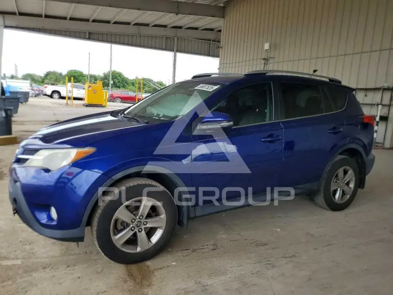 2015 Toyota RAV4 фото