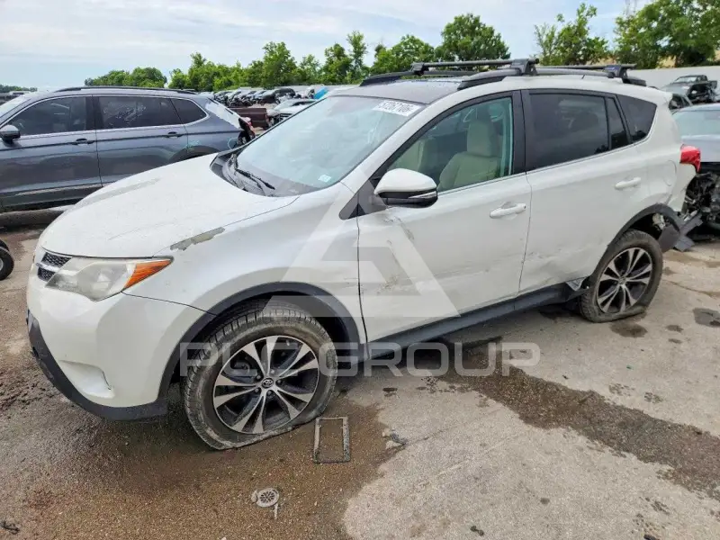 2015 Toyota RAV4 фото