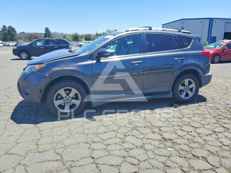 2015 Toyota RAV4 фото