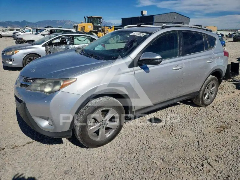 2015 Toyota RAV4 photo