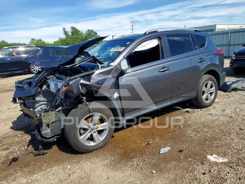 2015 Toyota RAV4 фото