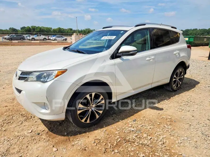 2015 Toyota RAV4 photo
