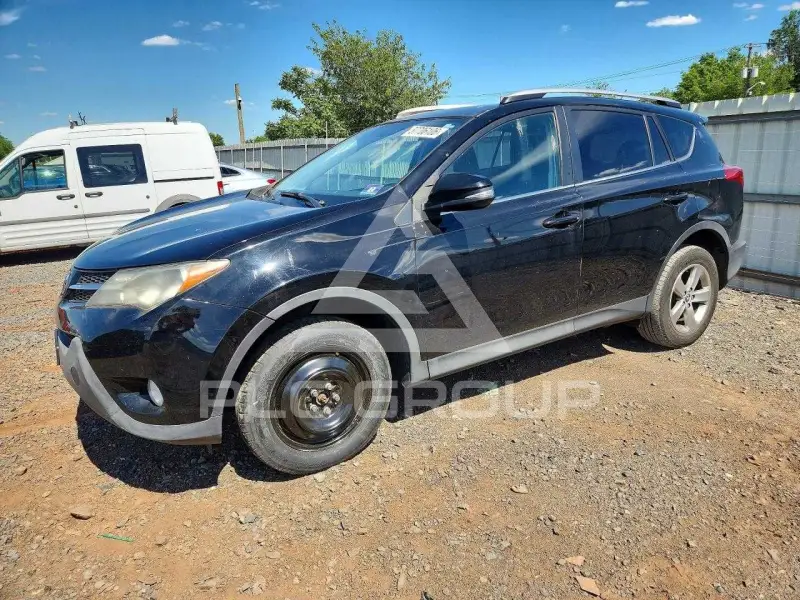 2015 Toyota RAV4 photo