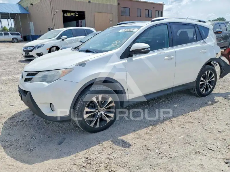 2015 Toyota RAV4 фото