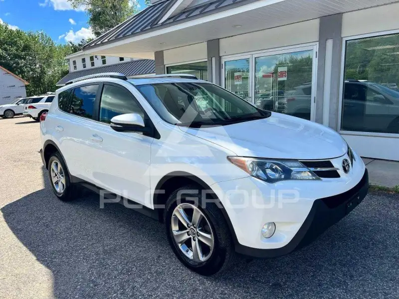 2015 Toyota RAV4 фото