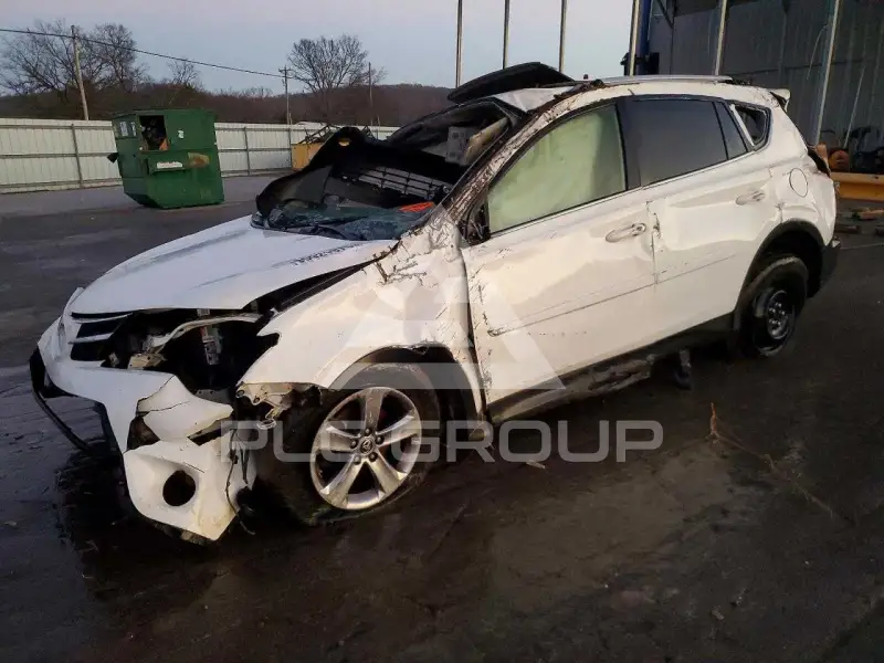 2015 Toyota RAV4 фото