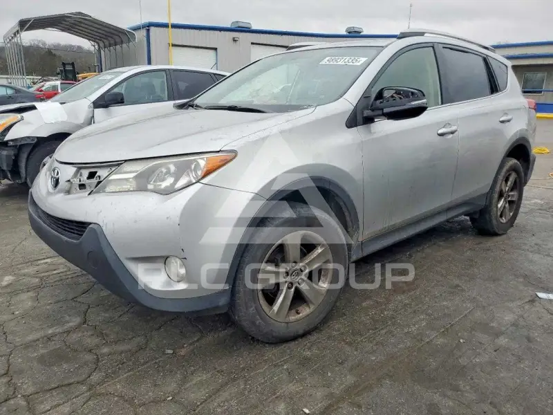 2015 Toyota RAV4 фото