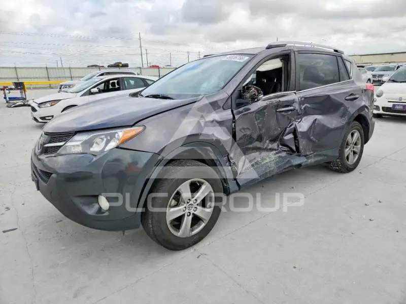 2015 Toyota RAV4 фото