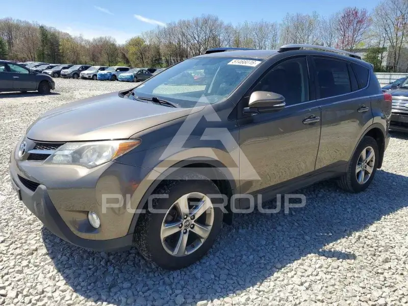 2015 Toyota RAV4 photo